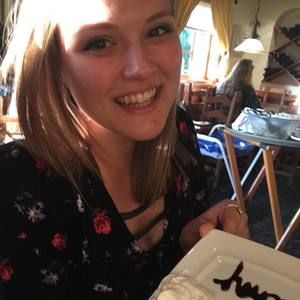 Meet your Posher, Katelyn